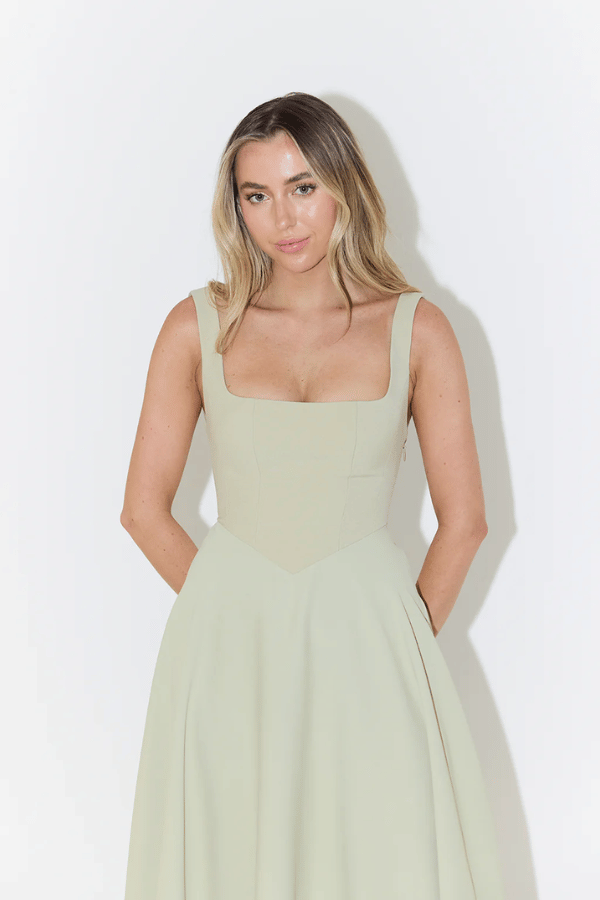 Elegante midi jurk voor dames met tijdloos en verfijnd ontwerp