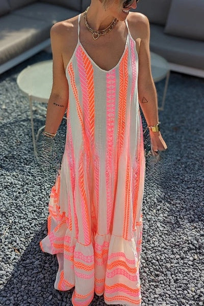 Malena - Away on Vacay cami maxi jurk met etnische print