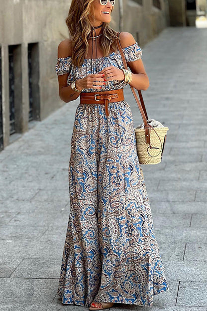 Magda - modieuze one-shoulder jurk met smalle riem en accessoires