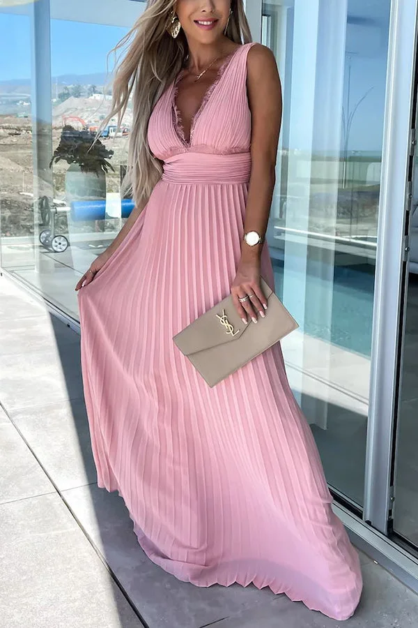 Elegante maxi jurk met geplooide v hals en kanten afwerking