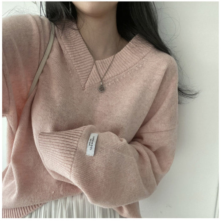 Eenvoudige V-hals Trui in Effen Kleuren voor een Dark Academia Look