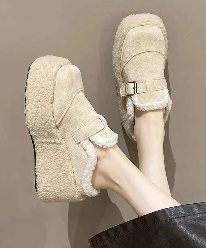 Beige Pantoffels met Warme Voering en Plateauhak