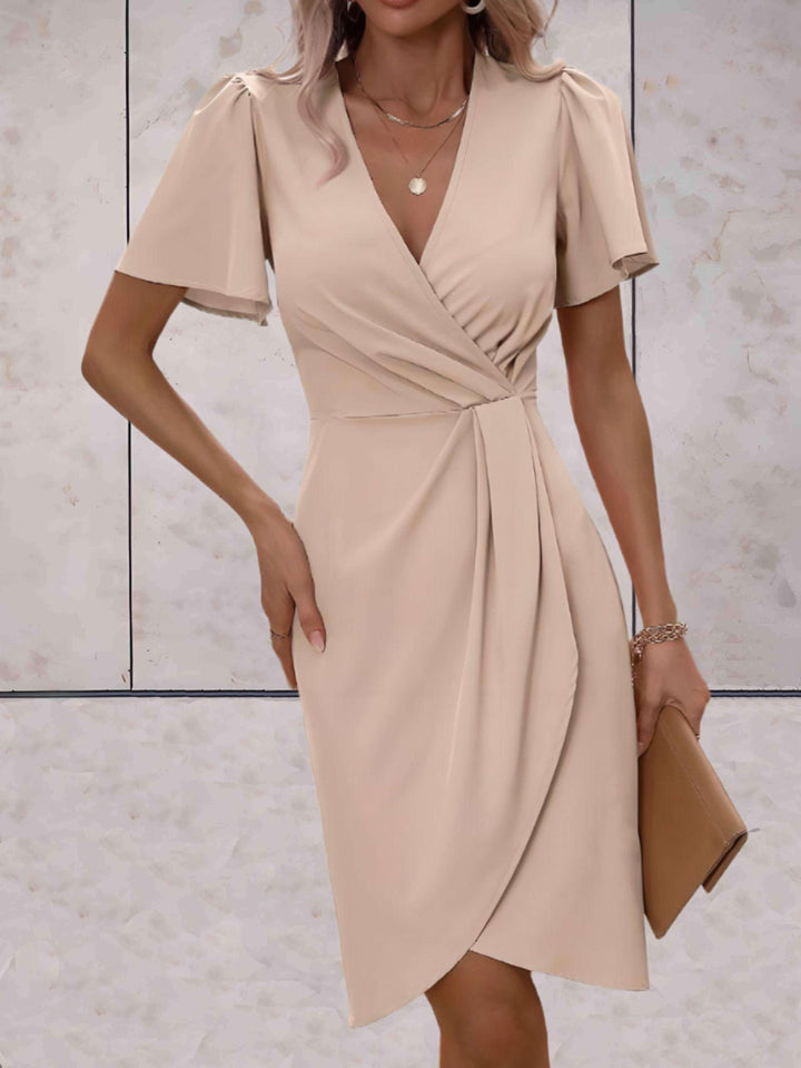Stijlvolle wikkeljurk met een elegante V-halslijn