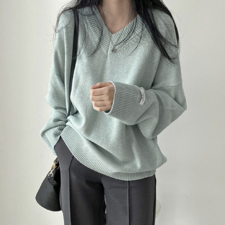 Eenvoudige V-hals Trui in Effen Kleuren voor een Dark Academia Look