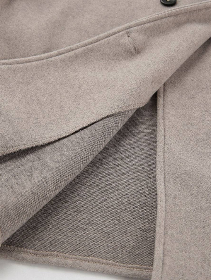Elegante damesjas met dubbele rij knopen, hoge kraag en V-hals, vintage ontwerp voor dagelijks gebruik