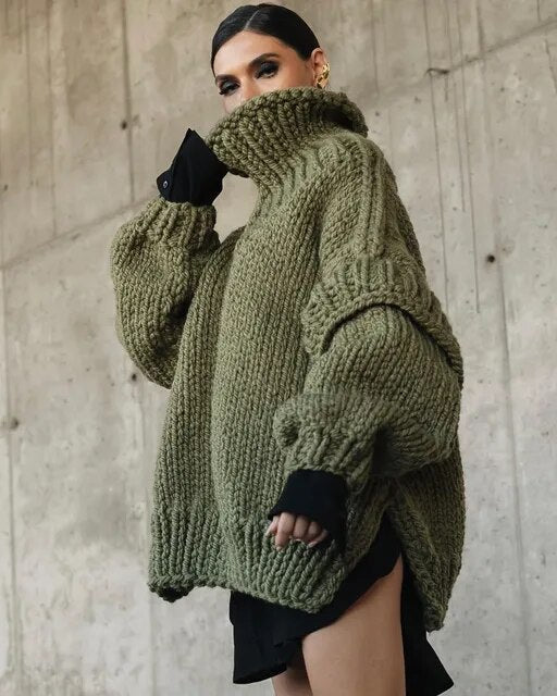 Een warme damestrui met een relaxed silhouet en een brede halslijn voor een casual stijl