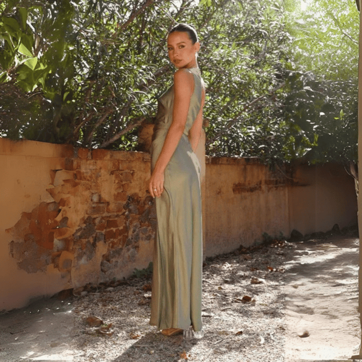 Asymmetrische damesjurk met elegante split
