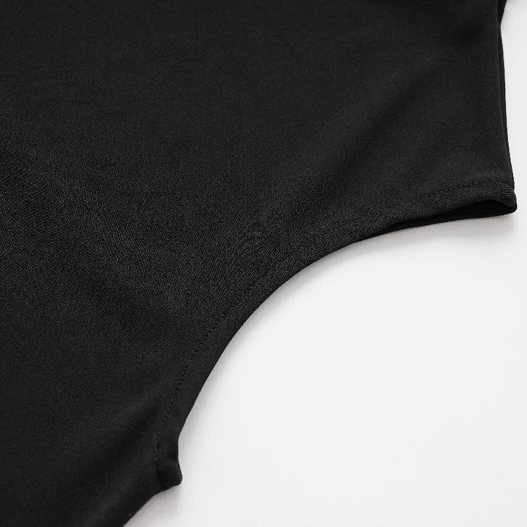 Gwyneth - Transparante blouses met hoge hals en shirts met vleermuismouwen