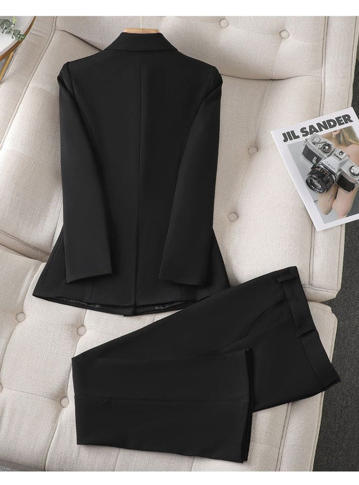 Modieuze dames set met broek en blazer