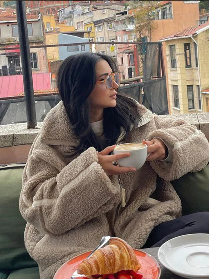 Stijlvolle oversized damesjas met rits, zacht en warm