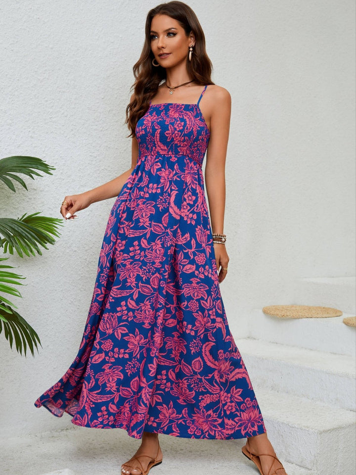 Bloemenjurk met fijne plooien en elegante bandjes