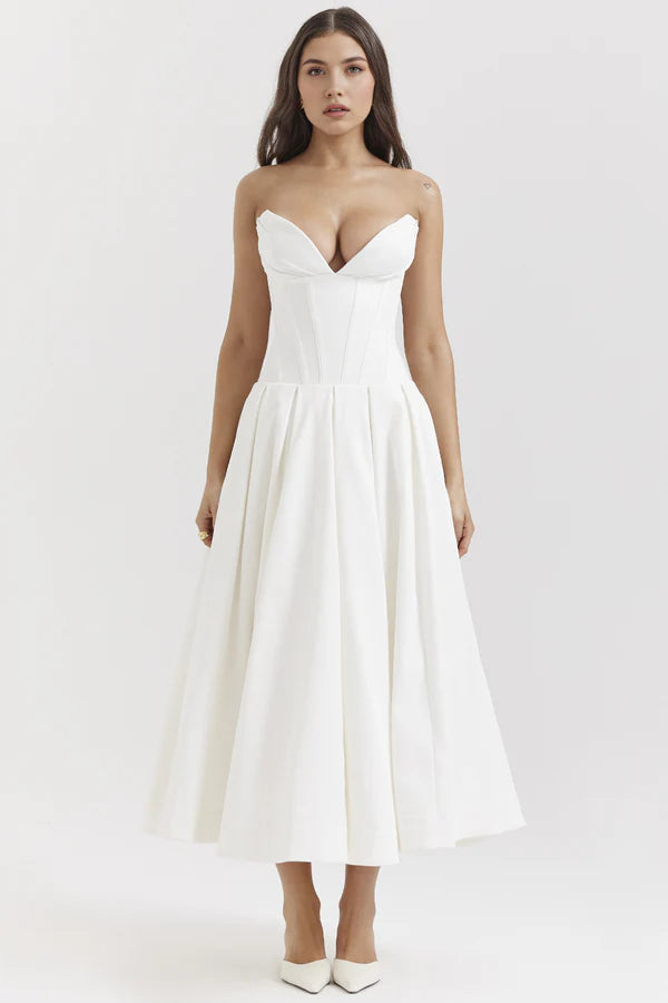 Elegante strapless midi jurk met subtiele corsetstijl