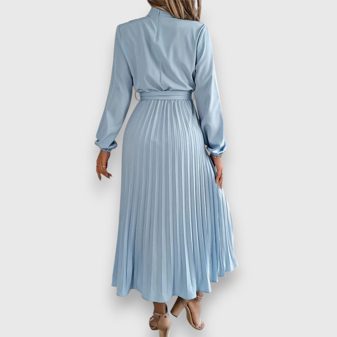 Nonchalant midi jurk met geplooide rok ceintuur en lange mouwen