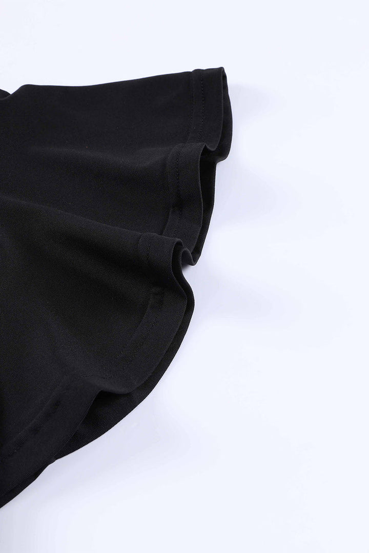 Elegante midi jurk met overslag V-hals en speelse ruches aan de mouwen ideaal voor feestelijke gelegenheden